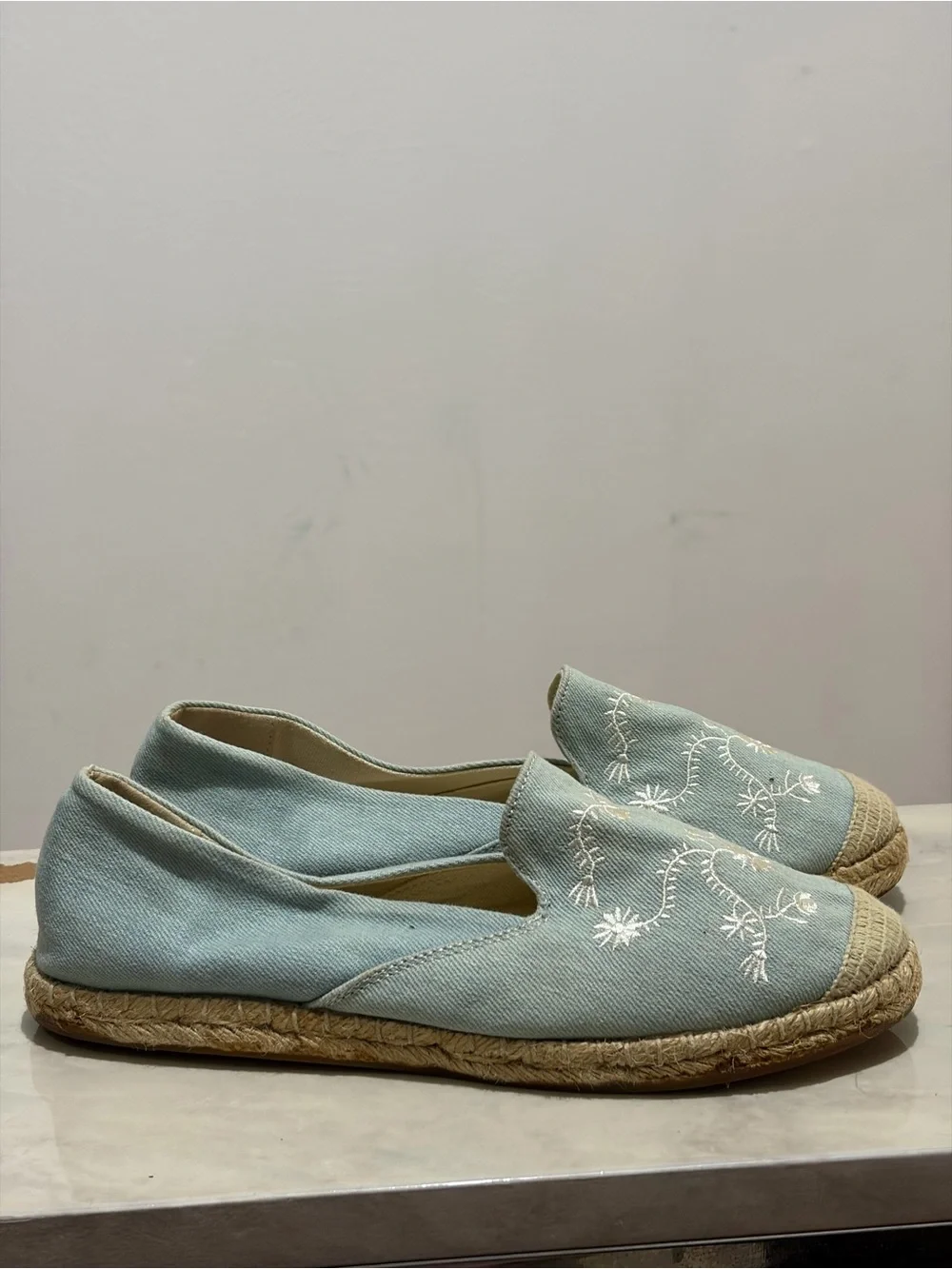 Avon Cushion Walk by Avon Light Blue Embroidered Espadrille Slip-Ons 8